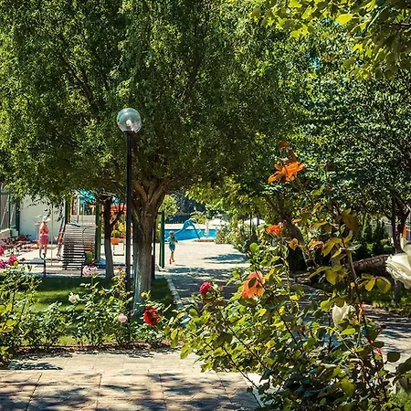 - Prestige Sea Viev Апартаменты