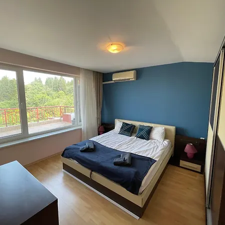 - Prestige Sea Viev *