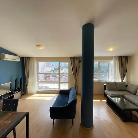 - Prestige Sea Viev Апартаменты