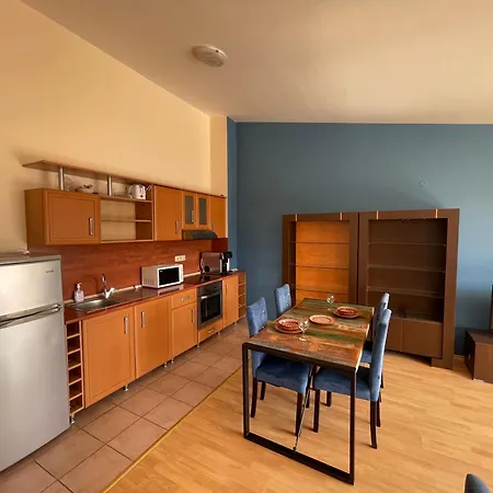 - Prestige Sea Viev Апартаменты *