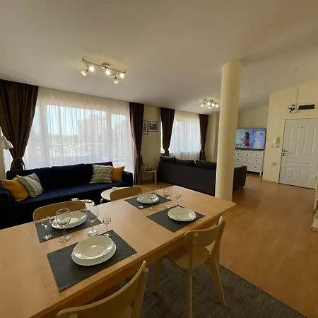 - Prestige Sea Viev Apartment *