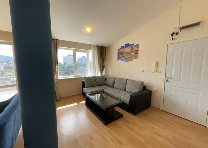 - Prestige Sea Viev *