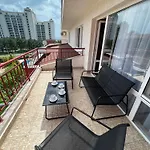 - Prestige Sea Viev Apartament