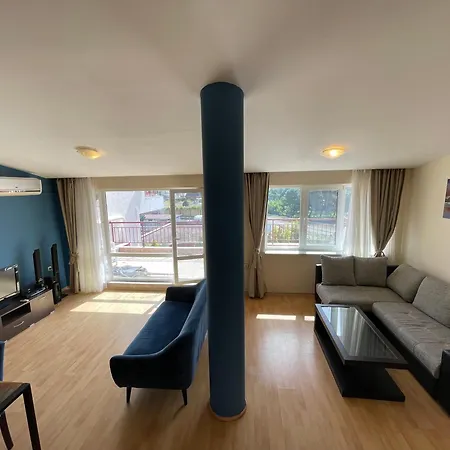 - Prestige Sea Viev Apartament *