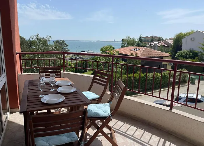 - Prestige Sea Viev Апартаменти Сонячний Берег